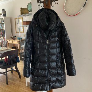 Calvin Kline Light Weight Real Down Women's Puffer Coat Black Small